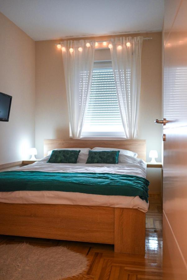 Lena Apartman Subotica Exterior photo